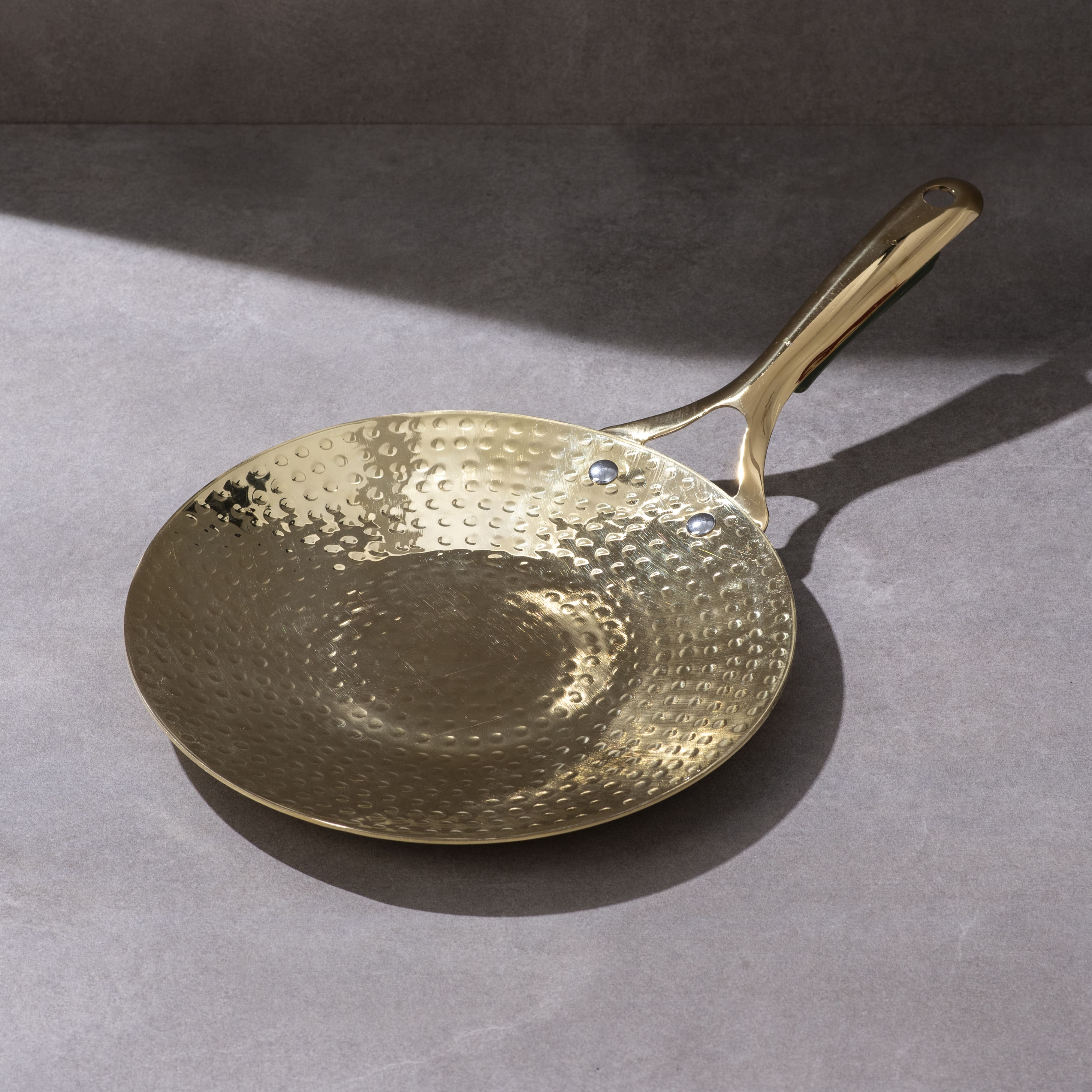 Brass Roti Tawa with Insulated steel base with golden PVD coating handle. Tawa/Griddle Pan - Image 9