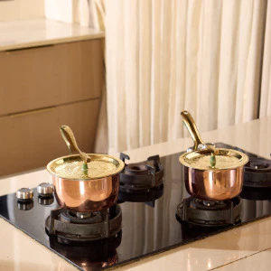 Copper Saucepan with Insulated Handle - Image 11